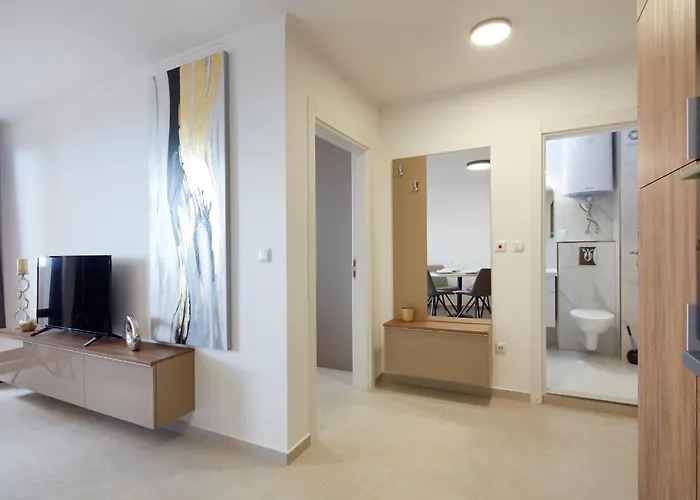 Polarstar Beach Resort Premium Apartments Апартамент *