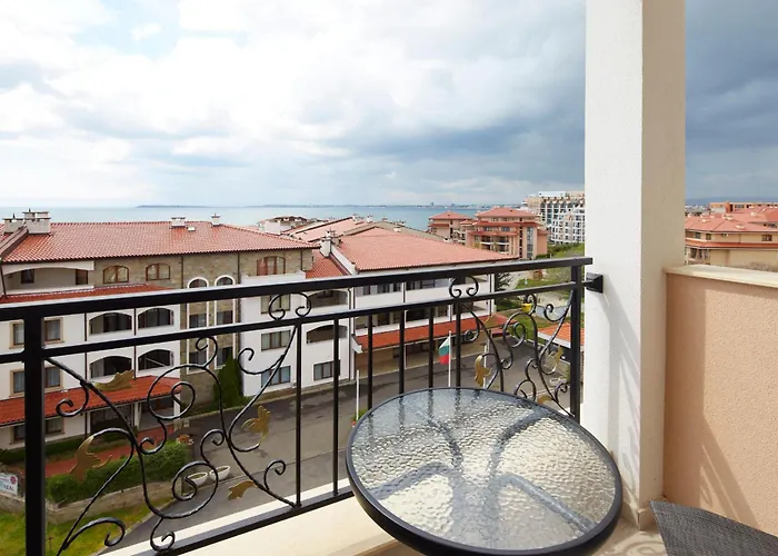 Polarstar Beach Resort Premium Apartments * Свети Влас